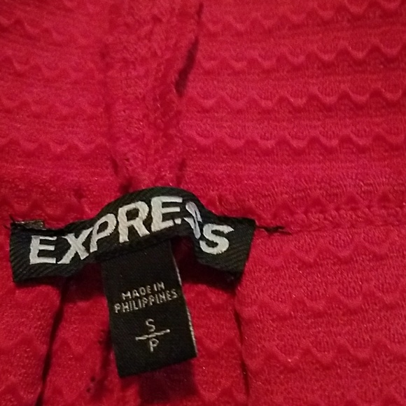 Express red pleated skirt - Picture 2 of 4